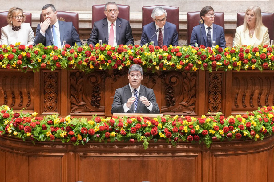 Constituição da República Portuguesa é onde se reveem os firmemente democratas