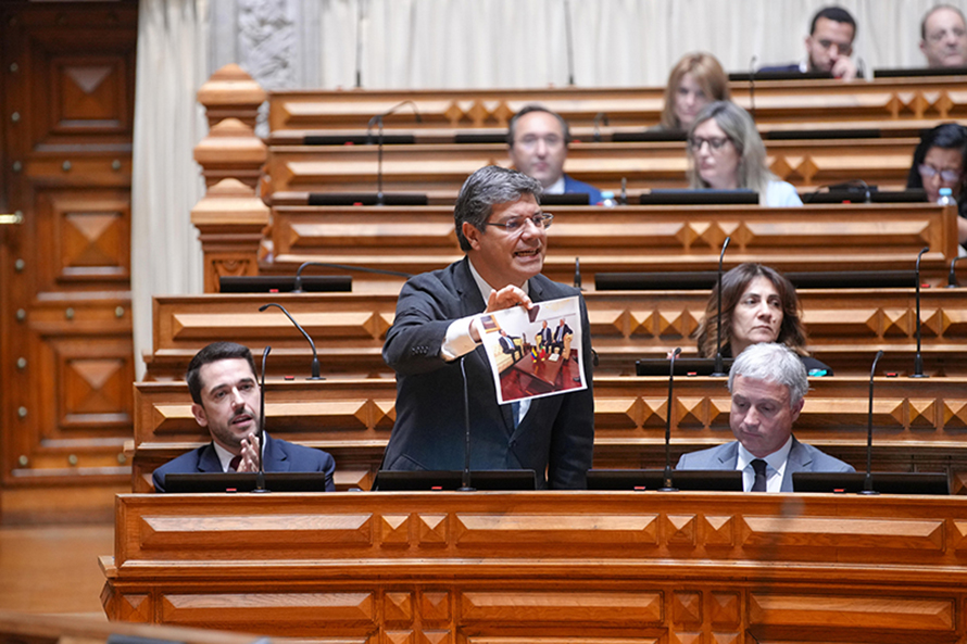 Partido Socialista está sempre do lado das comunidades portuguesas