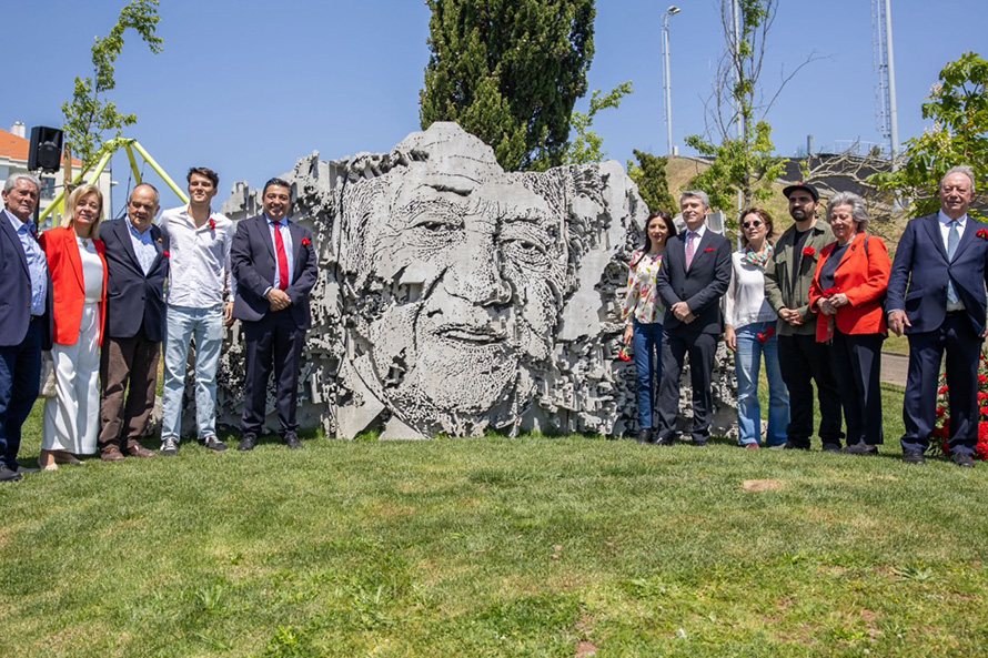 Homenagem a Mário Soares renova apelo à defesa ativa da liberdade