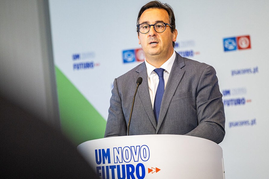 Governo Regional mostra não ter capacidade para adotar medidas que amenizem impactos do aumento brutal do preço dos combustíveis