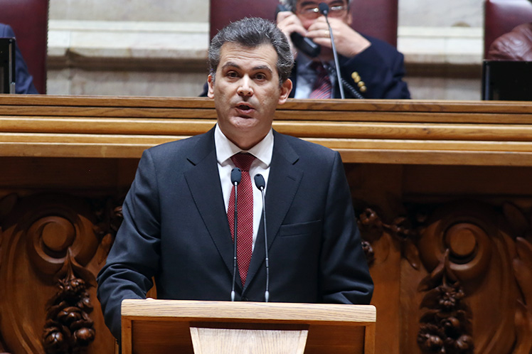 PS quer envolver sociedade civil no reforço da transparência em funções públicas