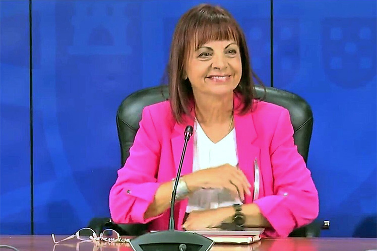 Simplex poupou 570 milhões às empresas