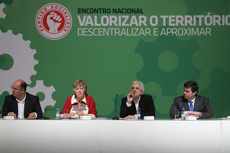 PS avança com democratização das CCDR