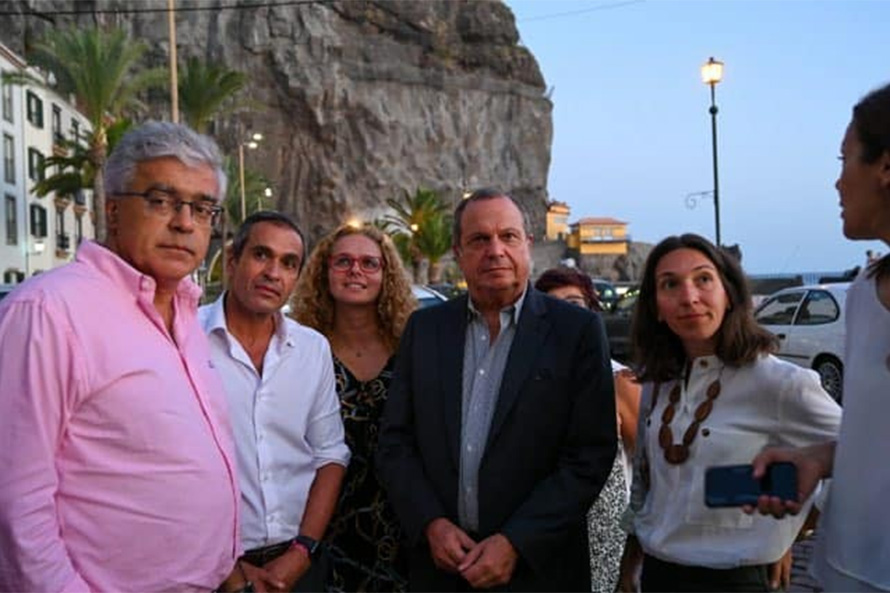 Carlos César apela ao voto no PS para dar mais força à Madeira junto do Governo da República
