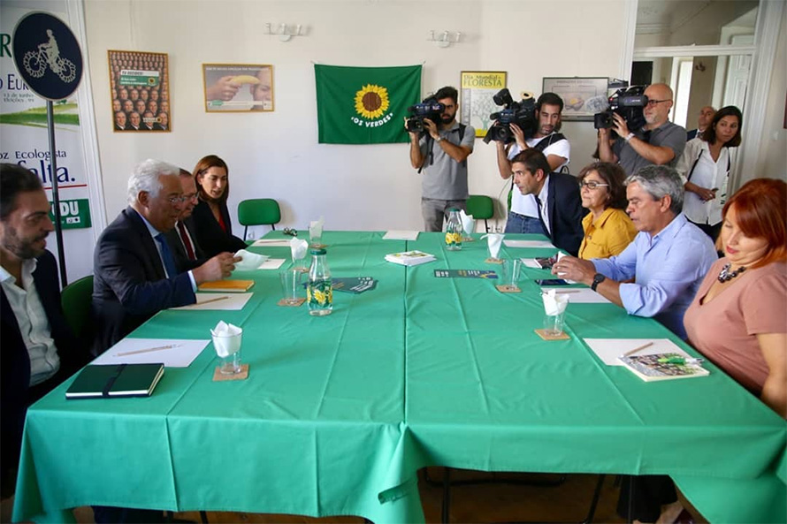 PEV disponível para apreciações conjuntas de matérias fundamentais