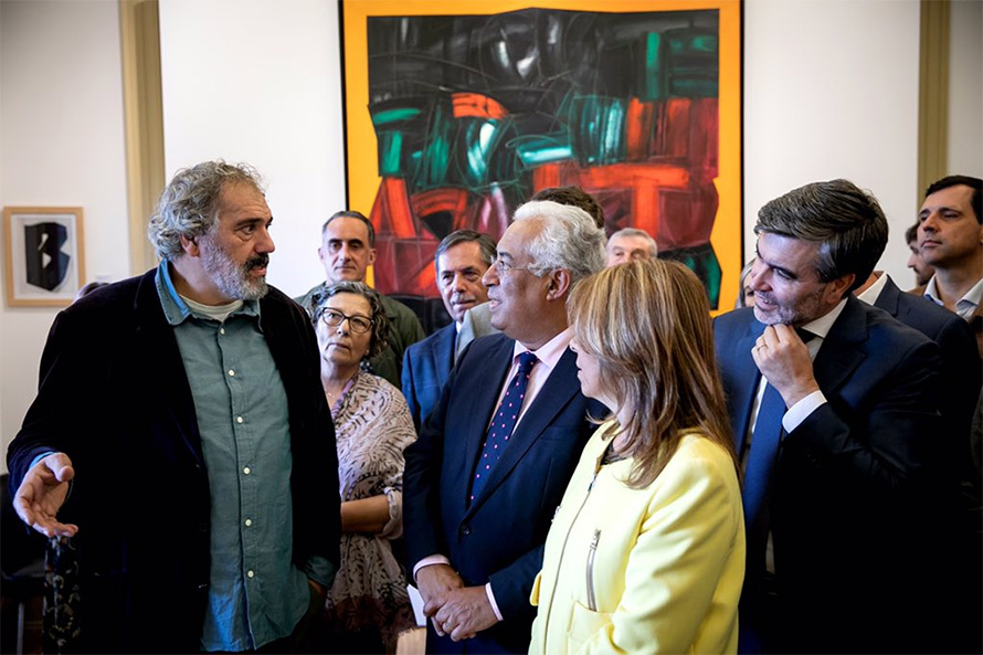 António Costa desafia autarquias a criarem rede de apoio a artistas contemporâneos