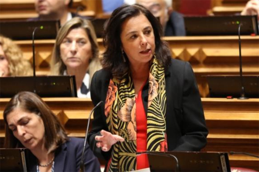 PS ao lado do Governo no reforço do SNS