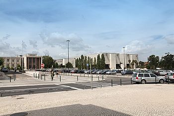 JS quer pagamento faseado de propinas