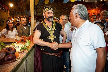 António Costa visita Feira Medieval