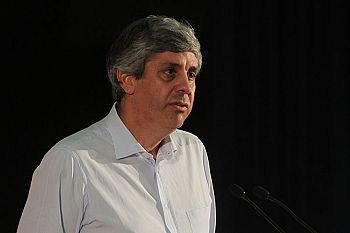 Direita deixa legado de desigualdade, desemprego e emigração