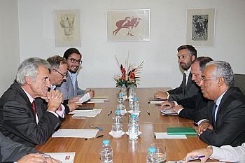 Criar condições para virar página da austeridade