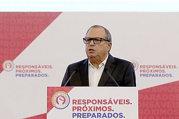 PS unido e solidário para uma “alternativa competente” na Região