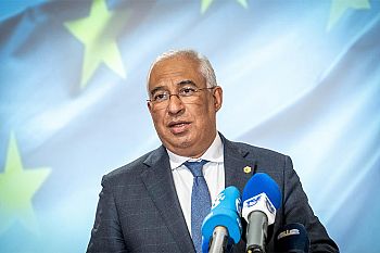 António Costa saúda compromisso da Europa: “A luz existe mesmo ao fundo do túnel”