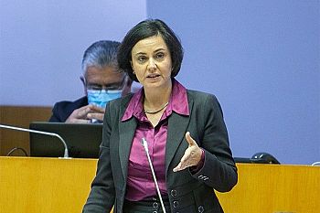 PS quer garantir integração dos trabalhadores das empresas públicas que vão ser extintas na Região