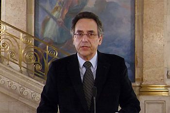 PS alerta que “o debate político não pode cair na tentação de manipular o debate científico”