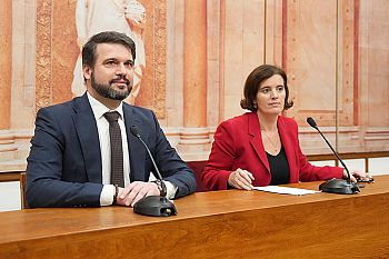 PS chama presidente do INEM à AR e pede ao primeiro-ministro para decidir se quer manter ministra da Saúde