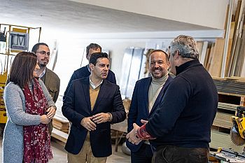 PS/Açores quer que obras públicas orçamentadas saiam do papel e reclama pagamentos em atraso aos empresários