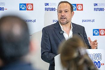 Francisco César alerta para “prejuízo histórico” da SATA e acusa Governo Regional de “má gestão e opacidade”