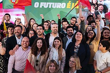 Pedro Nuno Santos apela à concentração de votos para derrotar a AD