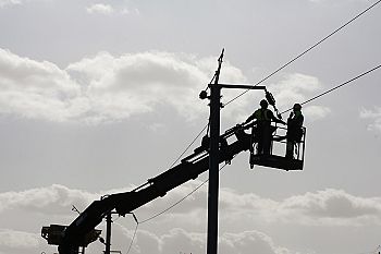 Socialistas exigem respostas concretas e céleres para reposição de serviços dois meses após a tempestade Kristin