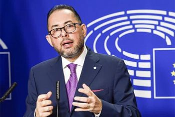 S&D saúda vitória sobre “cegueira da austeridade”