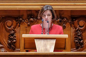 A direita falhou em todas as previsões e os portugueses deram razão ao PS