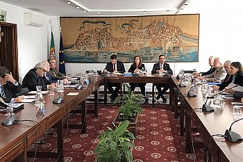 Salário mínimo aumenta para 635 euros em 2020