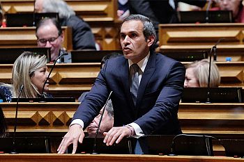 Internacionalização da economia não é incompatível com sensibilidade social