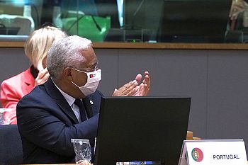 António Costa apela a aprovação rápida das medidas de relançamento da economia europeia